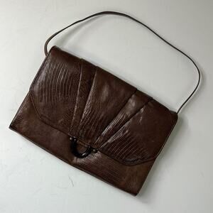 Vintage 70s Shari leather envelope style brown shoulder bag